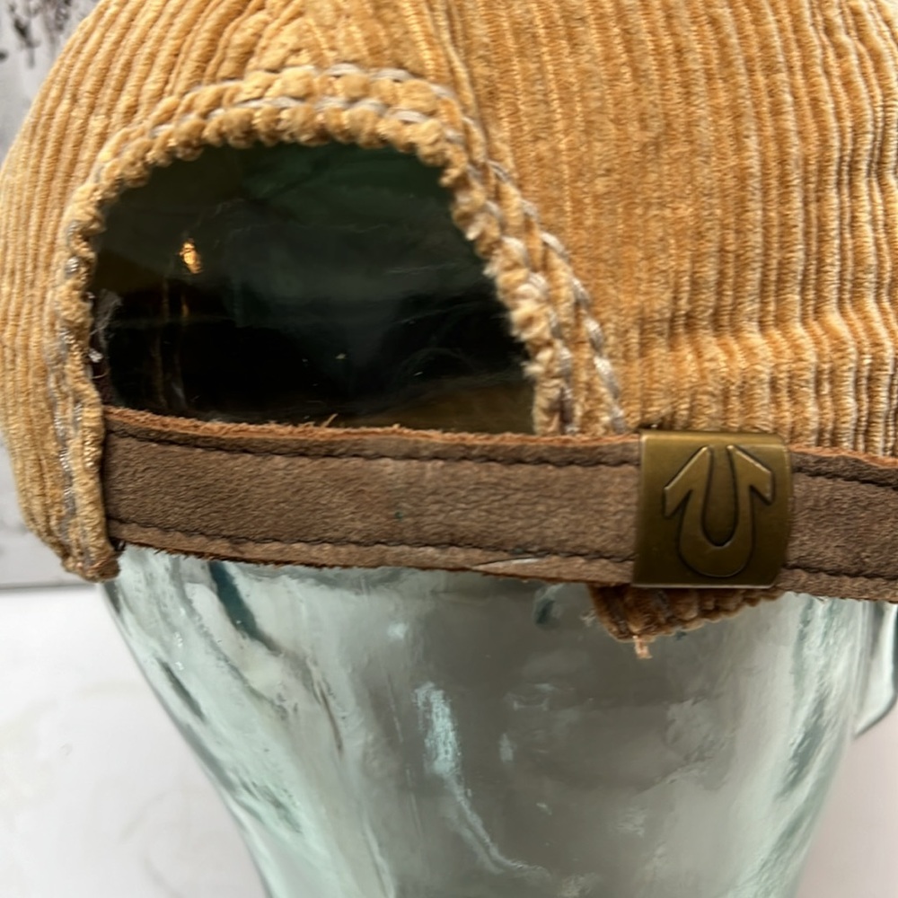 True Religion Strap Back - Picture 7 of 11